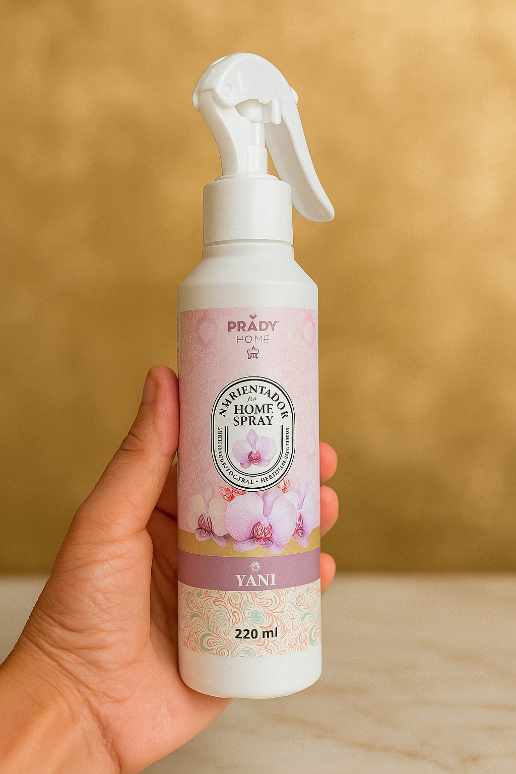SPRAY D'AMBIANCE YANI YARA 220 ML MAISON TISSU ET VOITURE