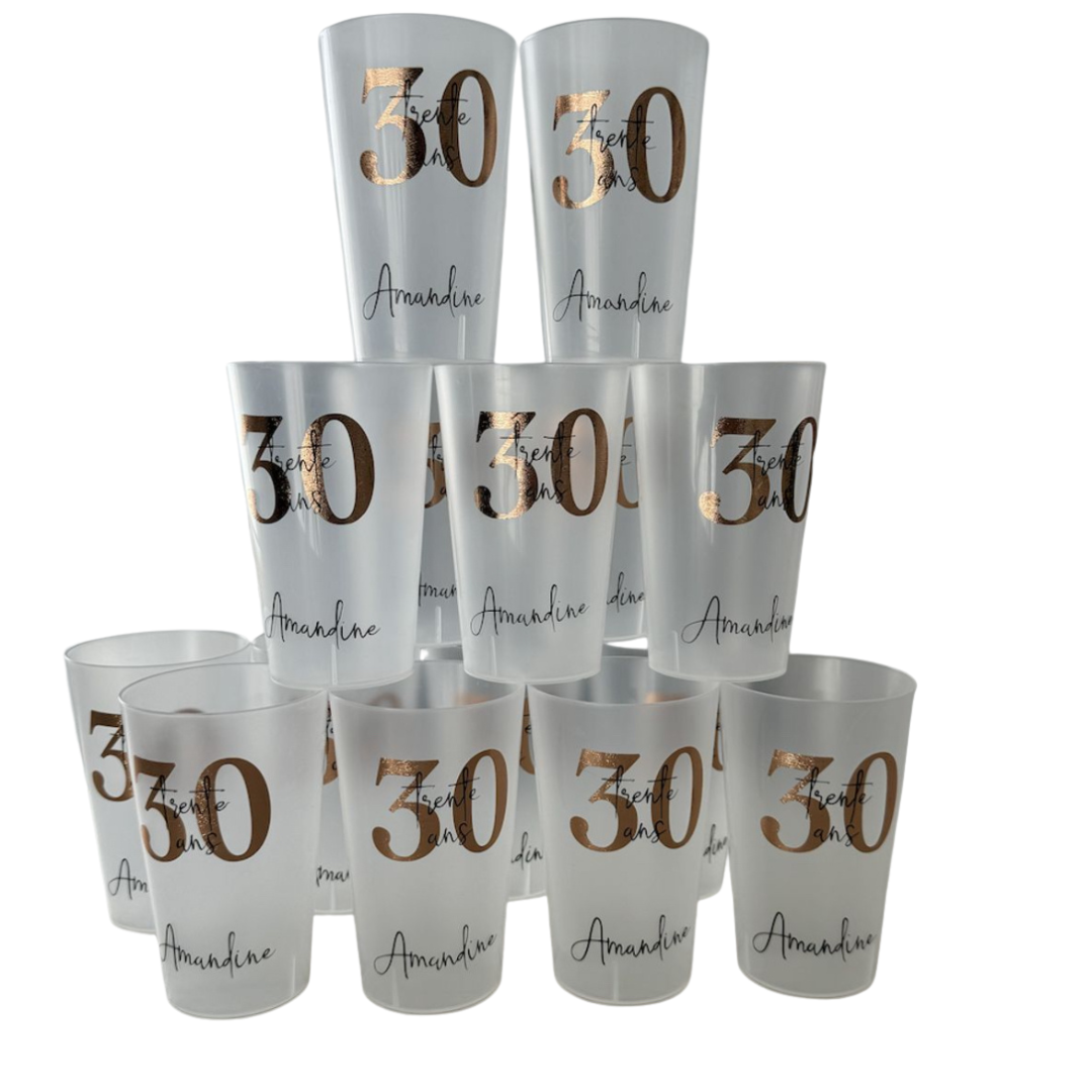 Gobelet anniversaire personnalisé fait main