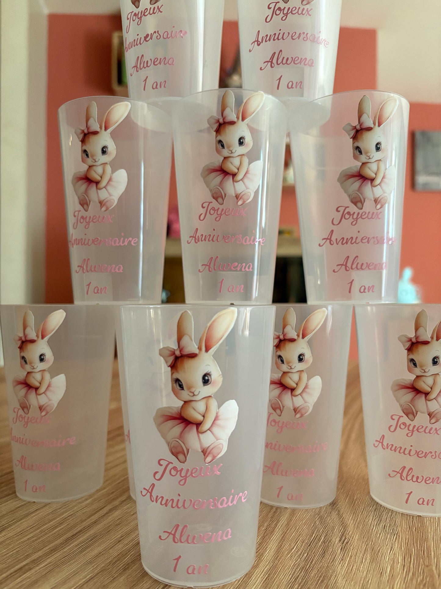 Gobelet personnalisé anniversaire ou baptême Lapin fait main – 30 cl