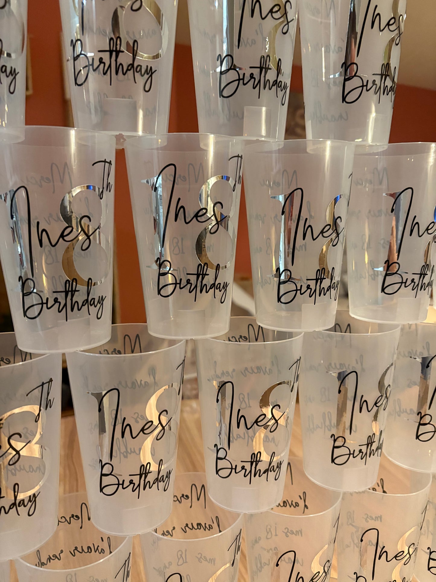 Gobelets anniversaire personnalisé fait main