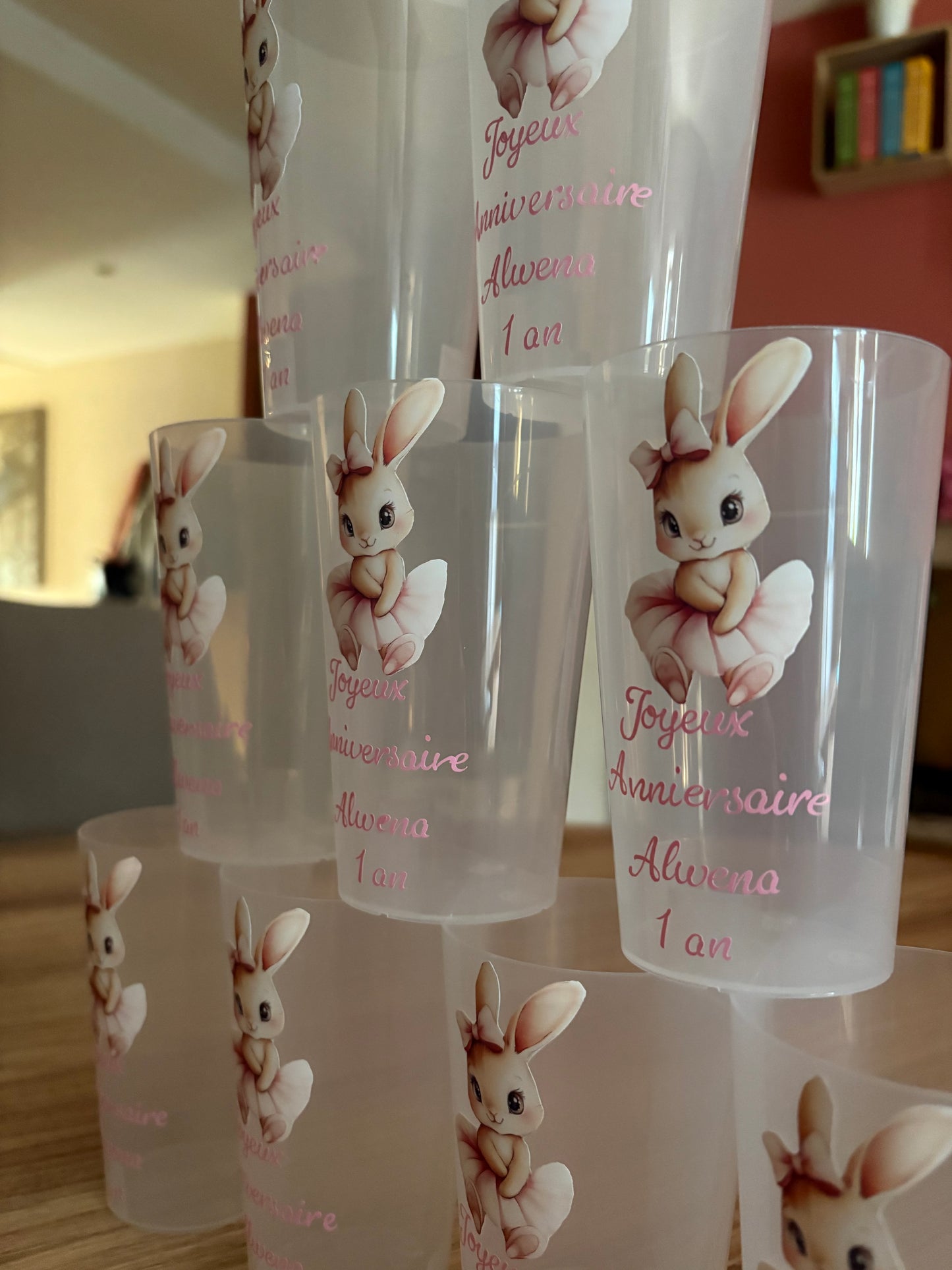 Gobelet personnalisé anniversaire ou baptême Lapin fait main – 30 cl
