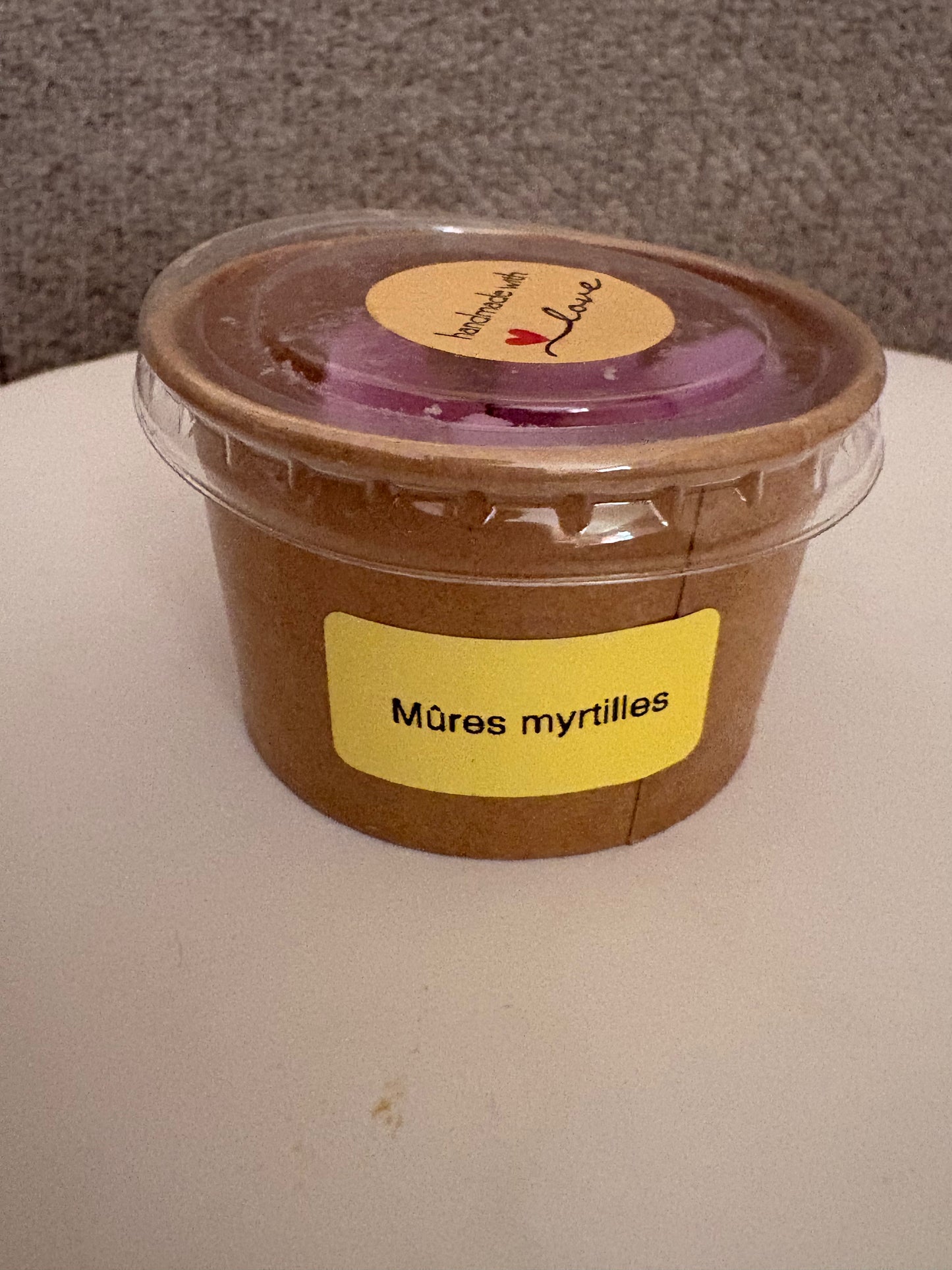 Pot de mini fondant parfumé