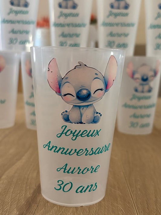 Gobelet personnalisé Stitch anniversaire ou baptême fait main – 30 cl