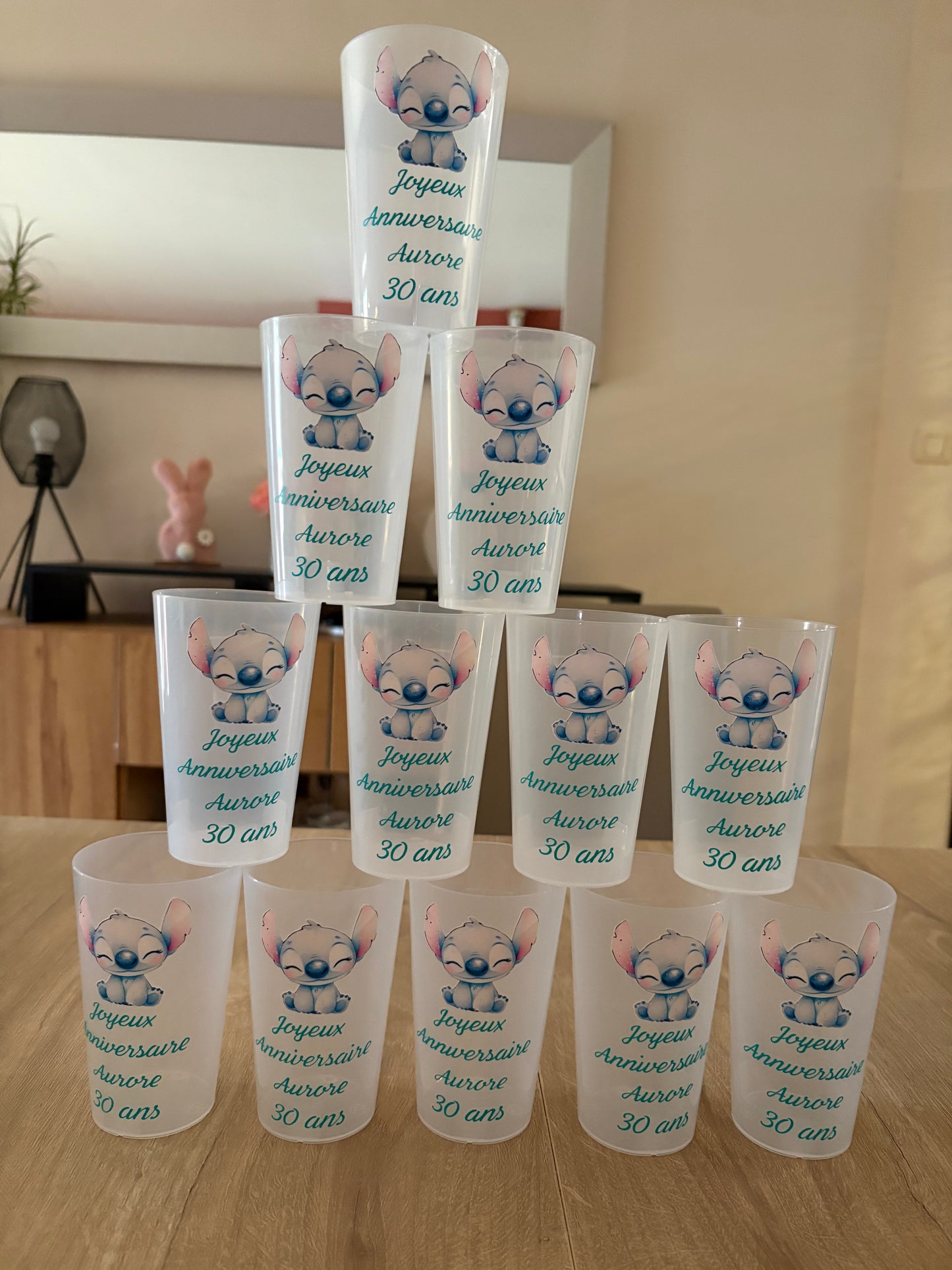 Gobelet personnalisé Stitch anniversaire ou baptême fait main – 30 cl