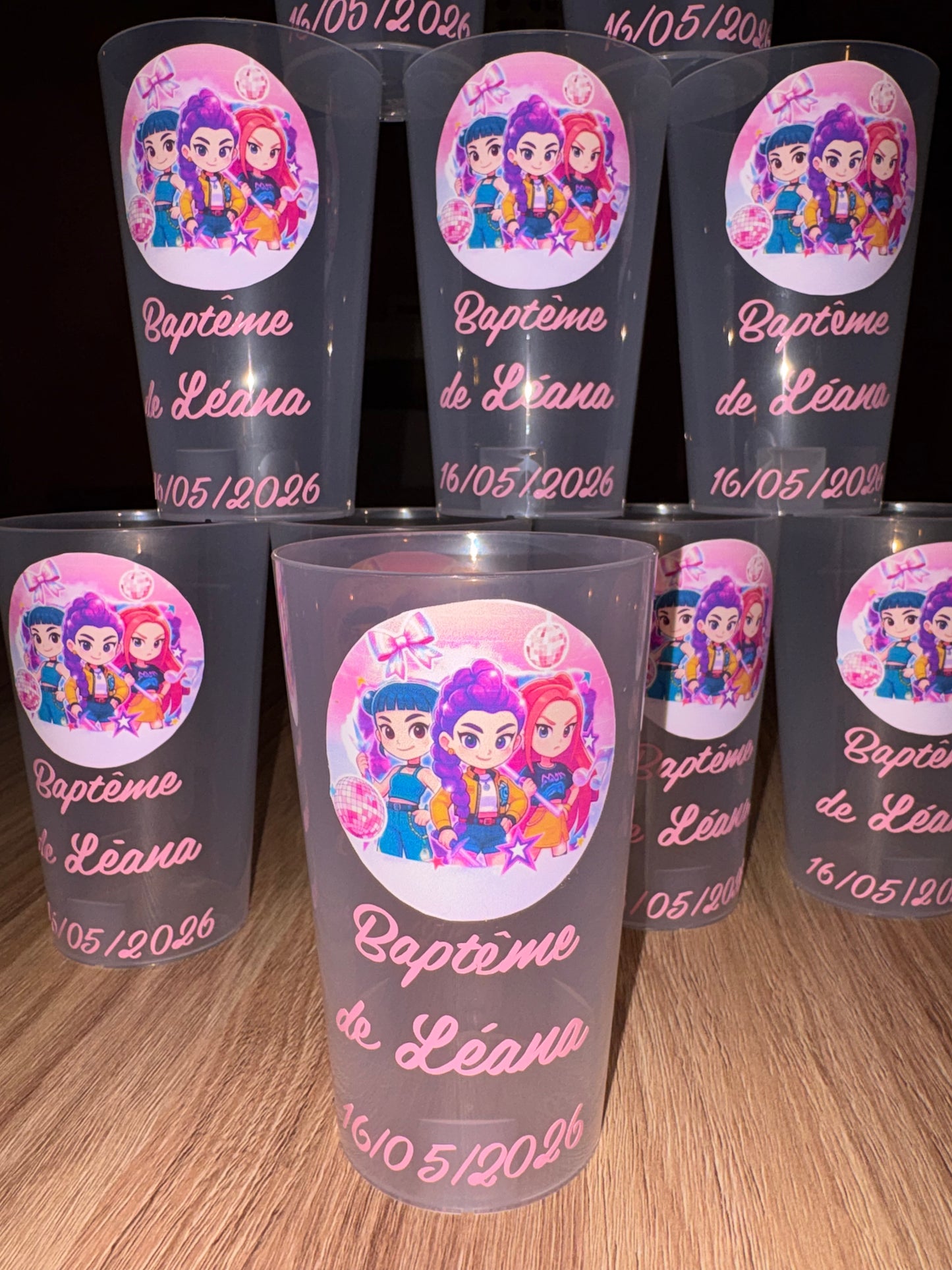 Gobelet  baptême personnalisé fait main Kpop Démon Hunter  – 30 cl (Copie)